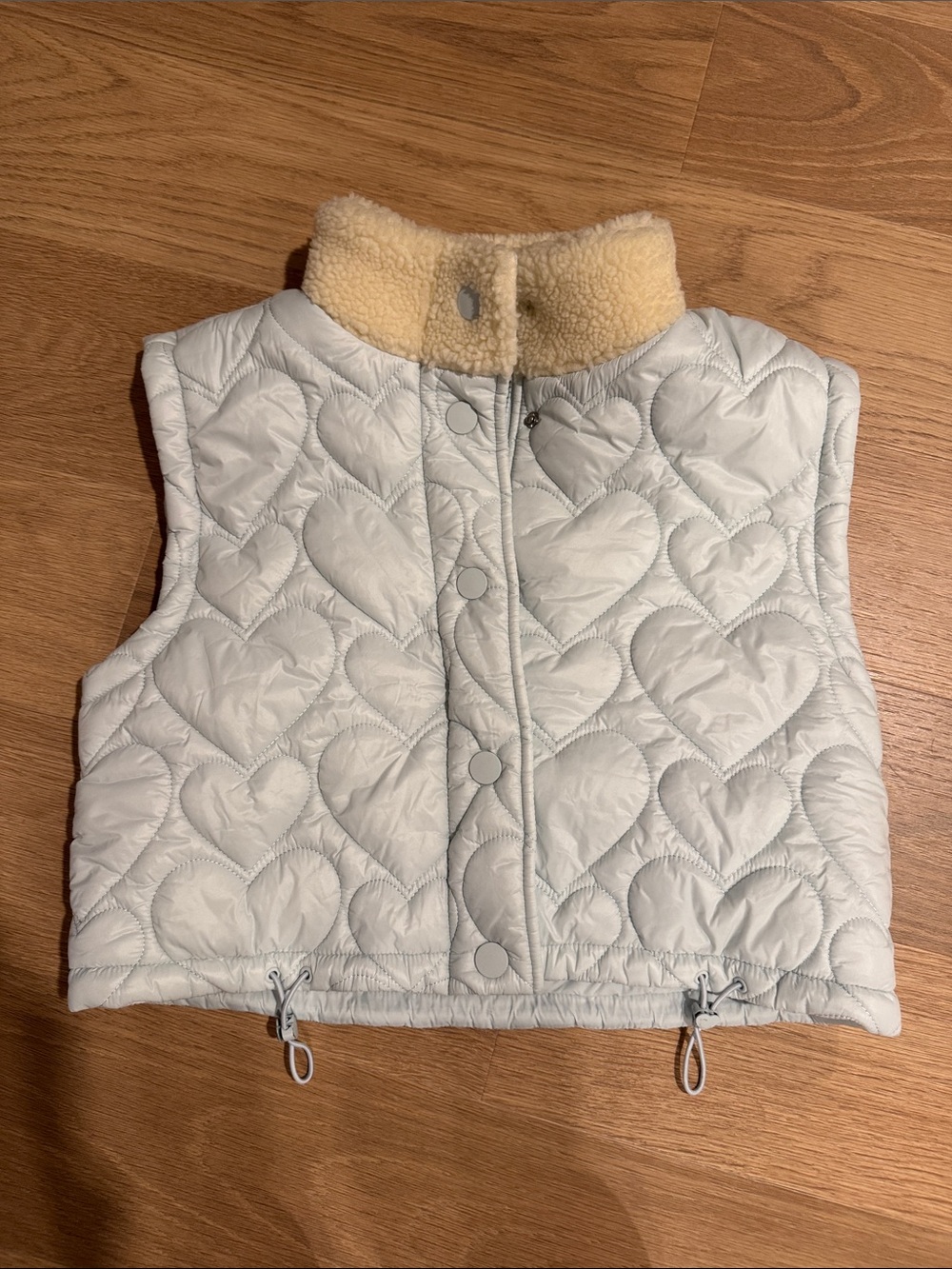 For love and lemons vest